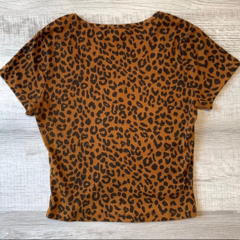 Cheetah leopard animal print top - Picture 3 of 4